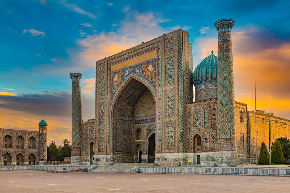2025 Eid Al-Fitr Holidays and Getaway Destinations from UAE